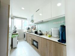 1 Canberra (D27), Condominium #618904481